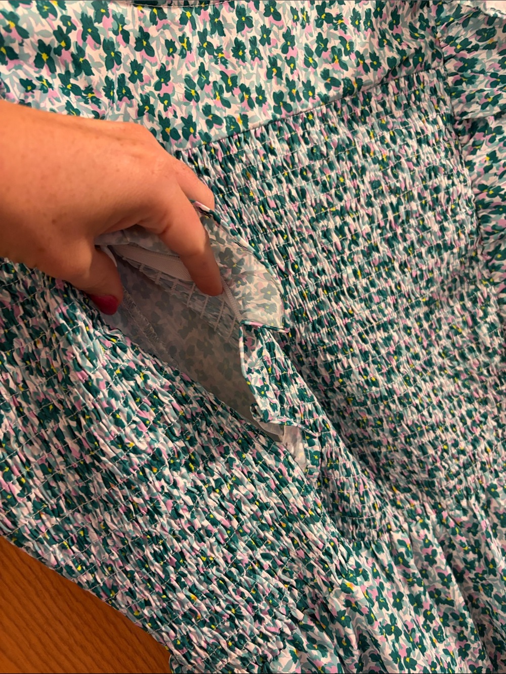 Nursing Queen NWOT Women's Smocked Floral Print Nursing Midi Dress Large - Picture 6 of 11